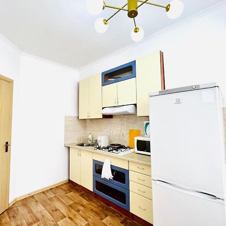 Evita Apartment Biskek Kültér fotó