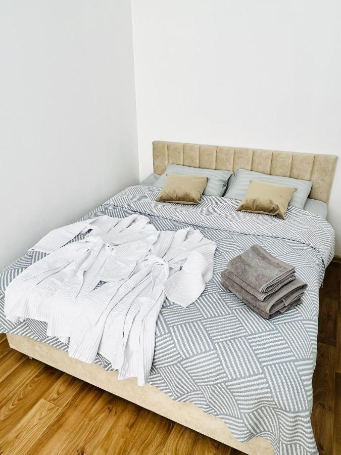Evita Apartment Biskek Kültér fotó