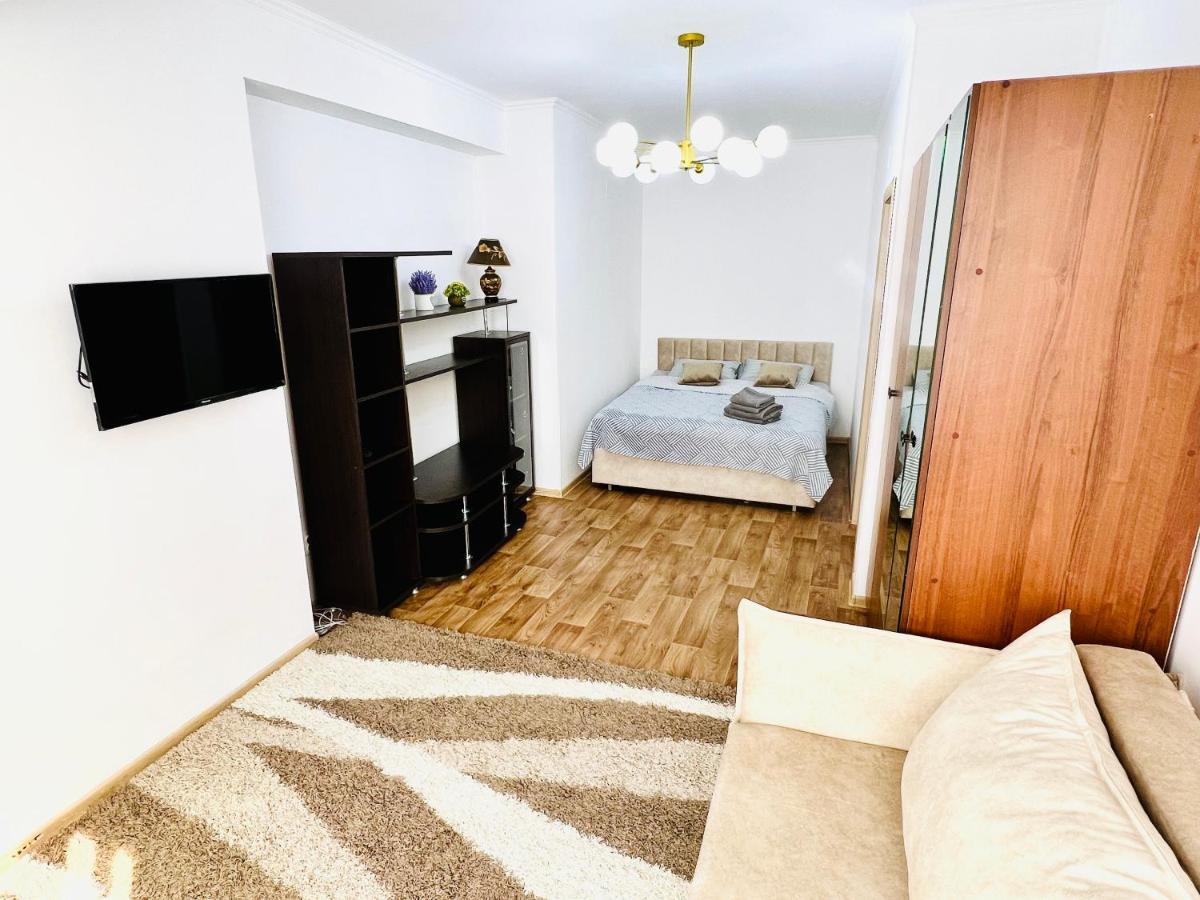 Evita Apartment Biskek Kültér fotó