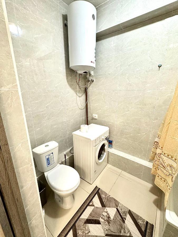 Evita Apartment Biskek Kültér fotó